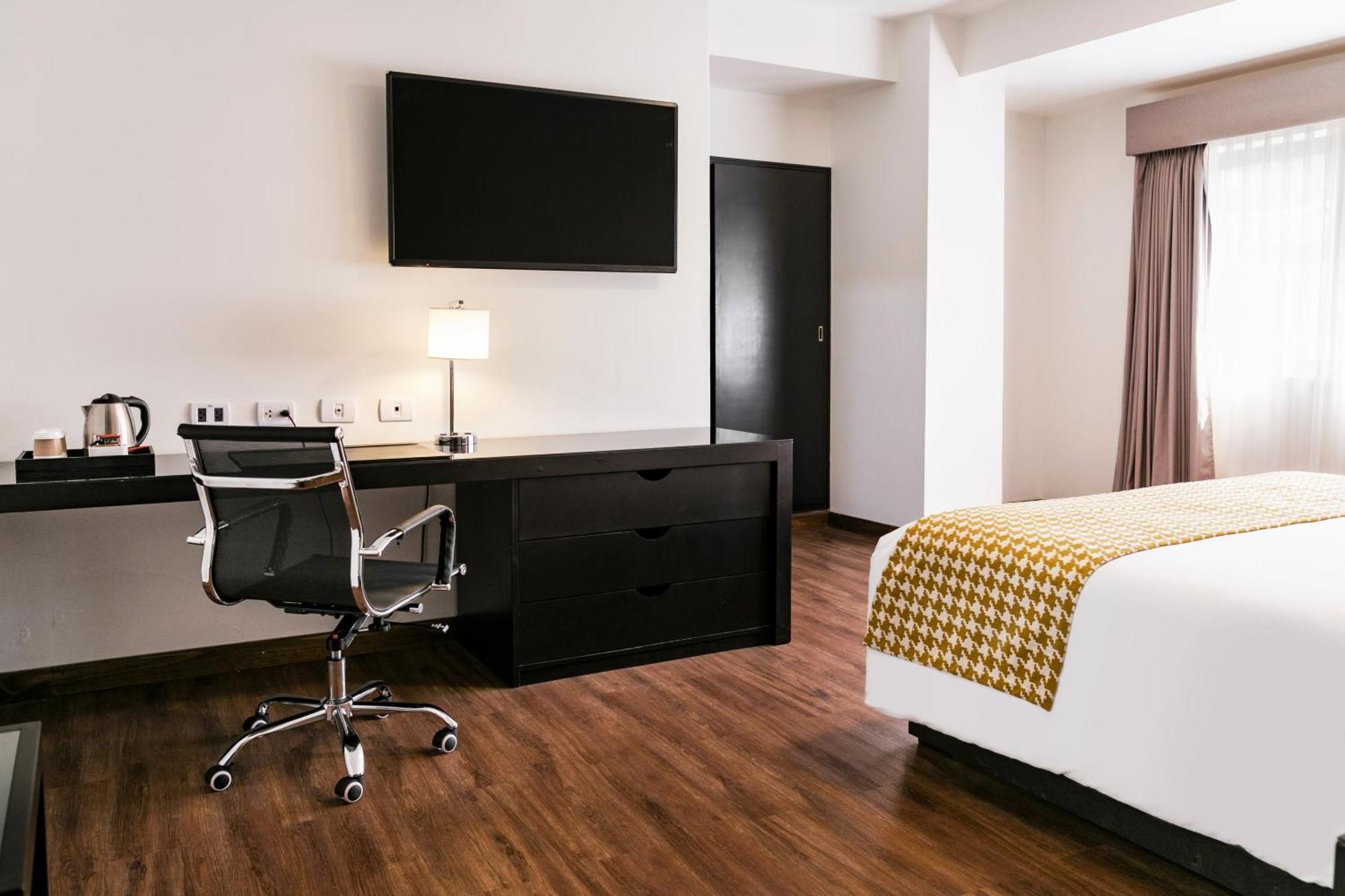 Hotel Wyndham Costa Del Sol Piura Extérieur photo