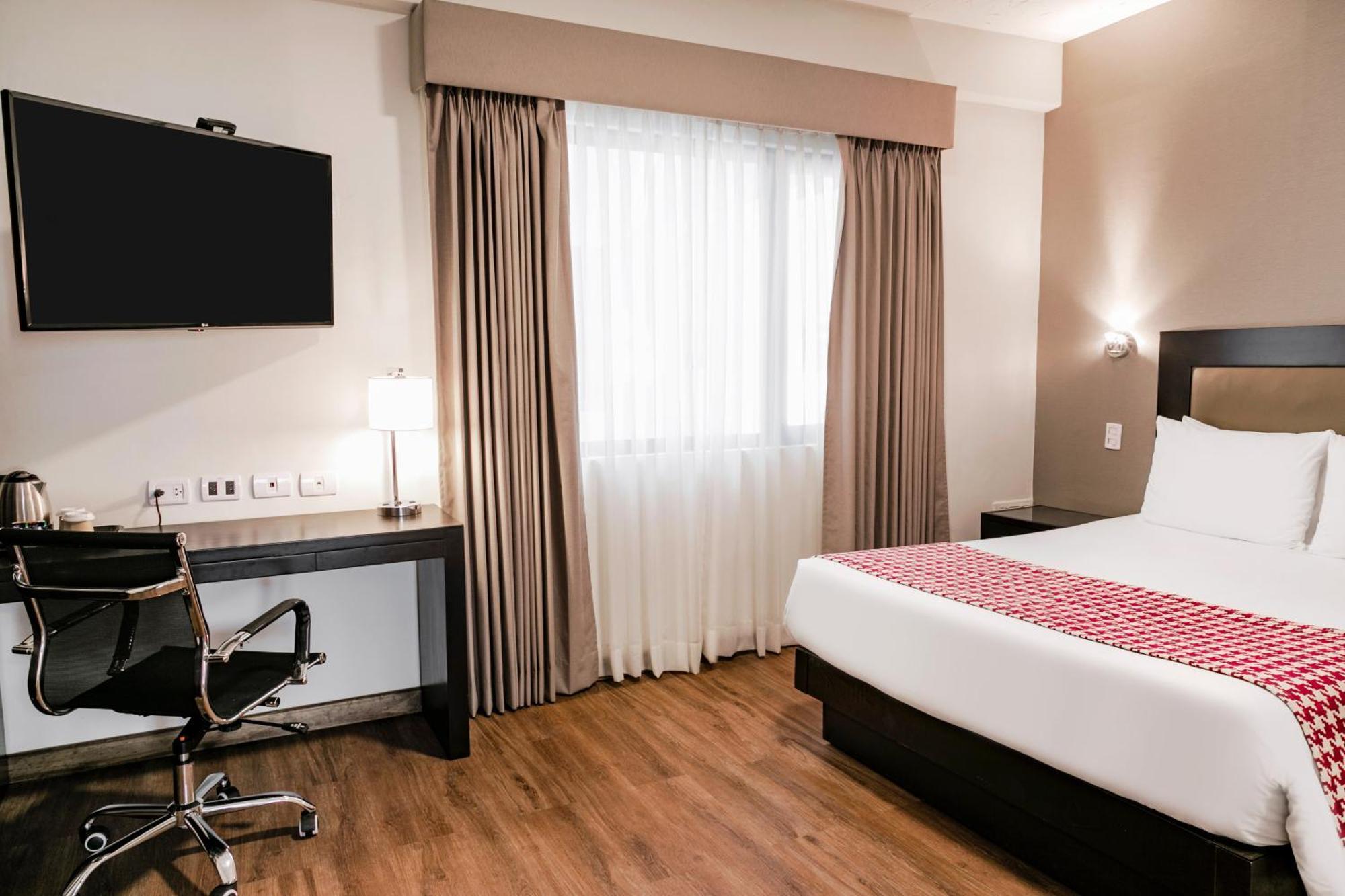 Hotel Wyndham Costa Del Sol Piura Extérieur photo