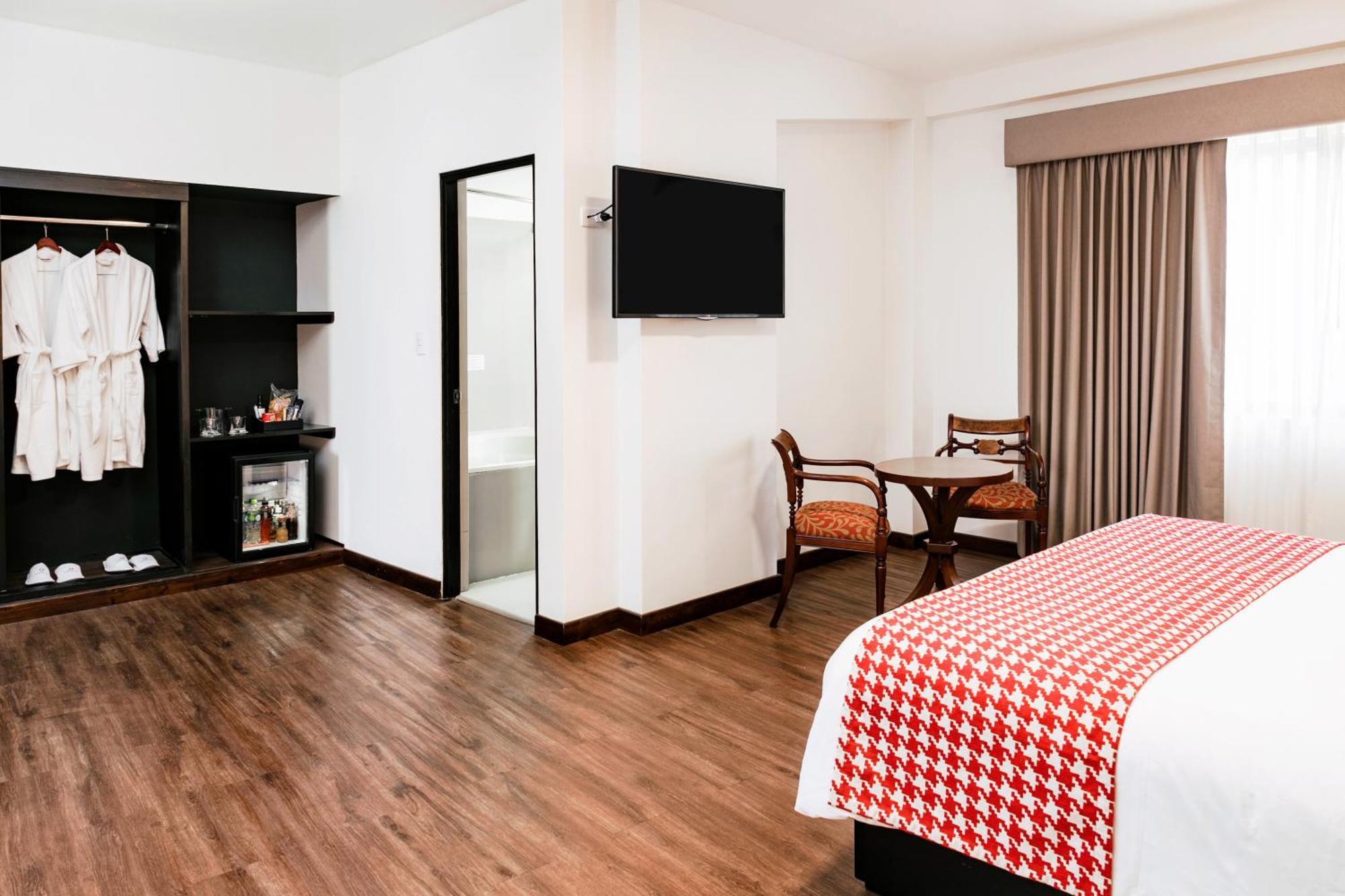 Hotel Wyndham Costa Del Sol Piura Extérieur photo